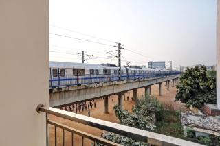 Hotel O Hotel Blue Orchid - New Delhi - 4