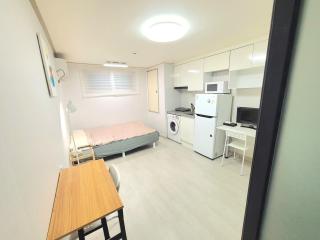 Village House Seoul Subway Line 4, Suyu Station, 2-minute walk, entire space BnB - 7
