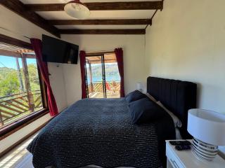 Cabaña nueva con vista al rio - 6