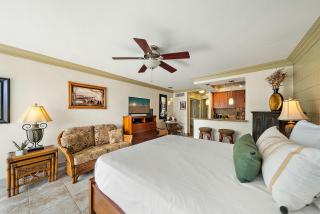 Lahaina Shores 512 - 8