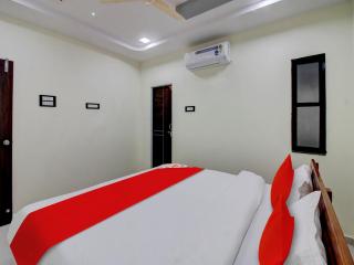 Hotel O Mk's Lodging & Boarding - 5