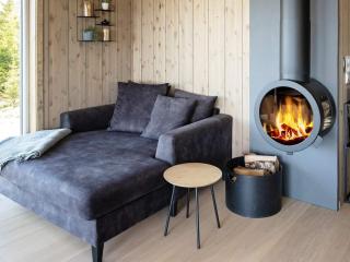 10 person holiday home in INDERØY-By Traum - 1