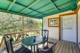 2 Mi to Fishing on Lake Whitney Cottage with Deck - Whitney - 9