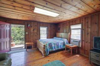 On-Site Trails! Cozy Whitney Cottage 2 Mi to Lake - 3