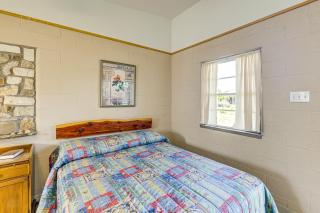 On-Site Hiking Trails Lake Whitney Studio! - 7