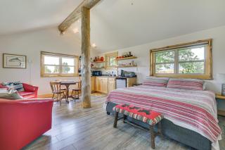 Montana Mountain Getaway Deck and Amazing Views - 2