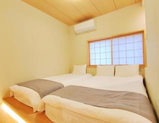 慧橋日本 Spa Resort Tenga 3 - 86m全新日式別墅関西機場直達天下茶屋駅3分鐘難波黑門市場道頓堀心齋橋通天閣直達 8人3間睡房5張床2間浴室 - 3