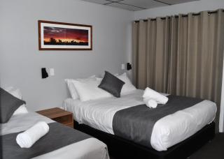 Leichhardt Hotel - 4