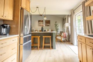 The Cozy Switchback Entire Home with Biking and Trails Steps Away Near Downtown includes Hot Tub - 5