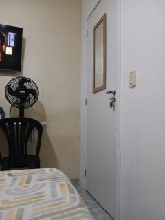 Quarto Privado Cama Casal e Individuais Apto - 7