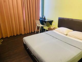 Newland Hotel by The Ardens - Taman Pelangi, Johor Bahru - 5