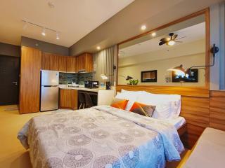 2214T3 Avida Riala IT Park 355Mbps Wi-Fi Queen Bed - Città di Cebu - 0