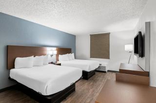 Suburban Studios Chester I-95 - 2