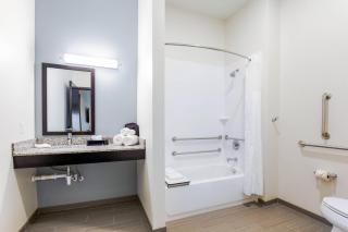 MainStay Suites Winfield-Teays Valley - 3