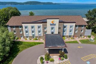 Comfort Inn & Suites Munising-Lakefront - Munising - 9