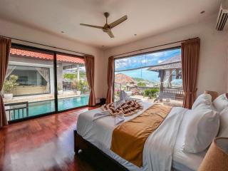 Villa Leana - Private infinity Pool inc Pool Fence as required and Cook - 2