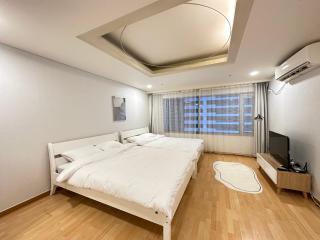Comfy and Cozy Hongik Stn 1min walk - 9