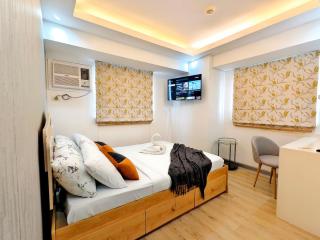 706T3 Avida Riala IT Park 2BR Unit 400Mbps 55 SmartTV - Cebu City - 3