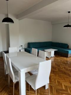 Spacious modern apartment Aerodrom - 9
