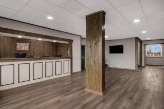 Econo Lodge Scottsbluff - 5