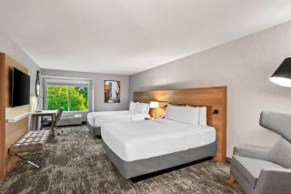 Radisson Hotel Portland Airport - 4