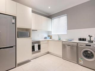 Warwick Mansions 2 & 3 - 1