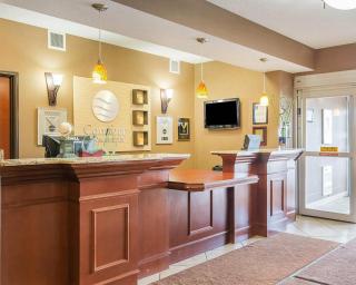 Comfort Inn & Suites - Airdrie - 5