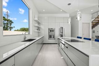 Luxury New Modern Beach Mansion in BEST Location! - 1