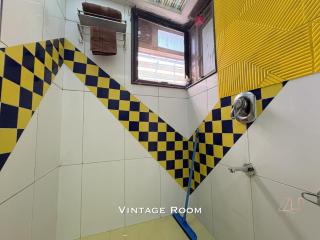 The Vintage Room - 3