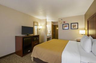 Quality Inn Waverly - 2