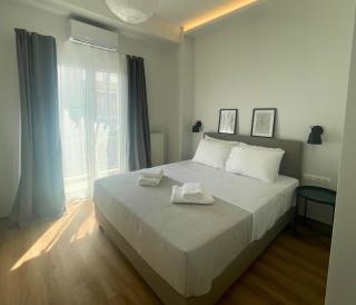 Quiet Central 2-bedroom Flat 4' to Metro & Shops - 9