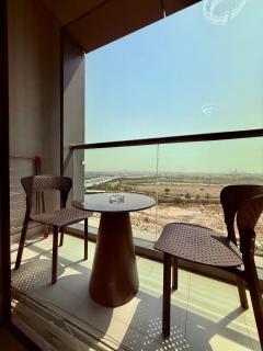 Spacious Luxury Lagoon View 2Bhk - 8