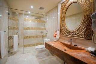 Nine Tree Luxury Hotel & Suites Lahore - 2