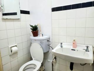 Wasaa Anasa at Norton Manor - 1