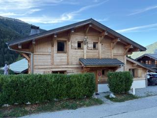 Individual chalet for up to 12 people maximum - 9