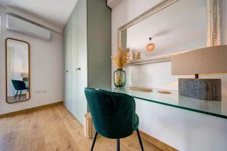 Modern 1-BR Apartment Steps from Spinola Bay - 1