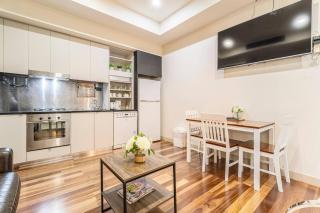 CBD Nook - Easy Living near Laneway Dining and Trams - 8