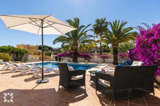 Villa Mackay by Abahana Villas - 4