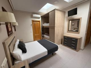 Hostal El Cruce - 7