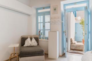 5-Bed Stylish Maisonette - 8