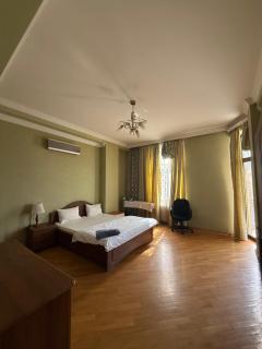 Stay in Central Baku - 6