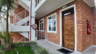 Modern & Spacious Apartment - 3