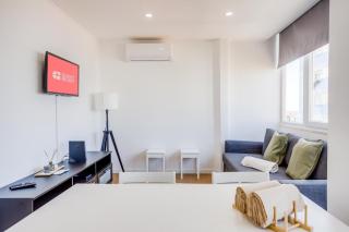 GuestReady - Modern charm in Setúbal - 9