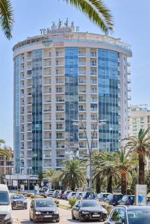 Exclusive Seaview Penthouse - 3BR - 6