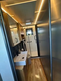 Houseboat - dom na wodzie - 3