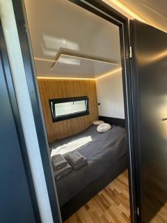 Houseboat - dom na wodzie - 1