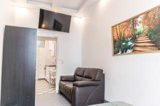 Welcoming Stylish Studio with Easy City Access - 8