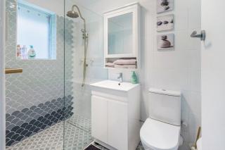 Yarralumla Apartment Stay Queen Bed and Sofa Bed Free Parking - 3