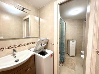 Hostdomus - Lizzie's House - 1