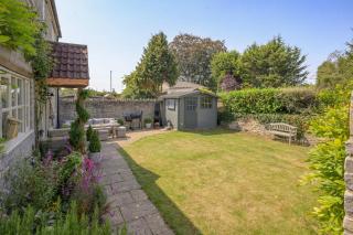 Beautiful Home & Garden in Somerset Countryside - 4